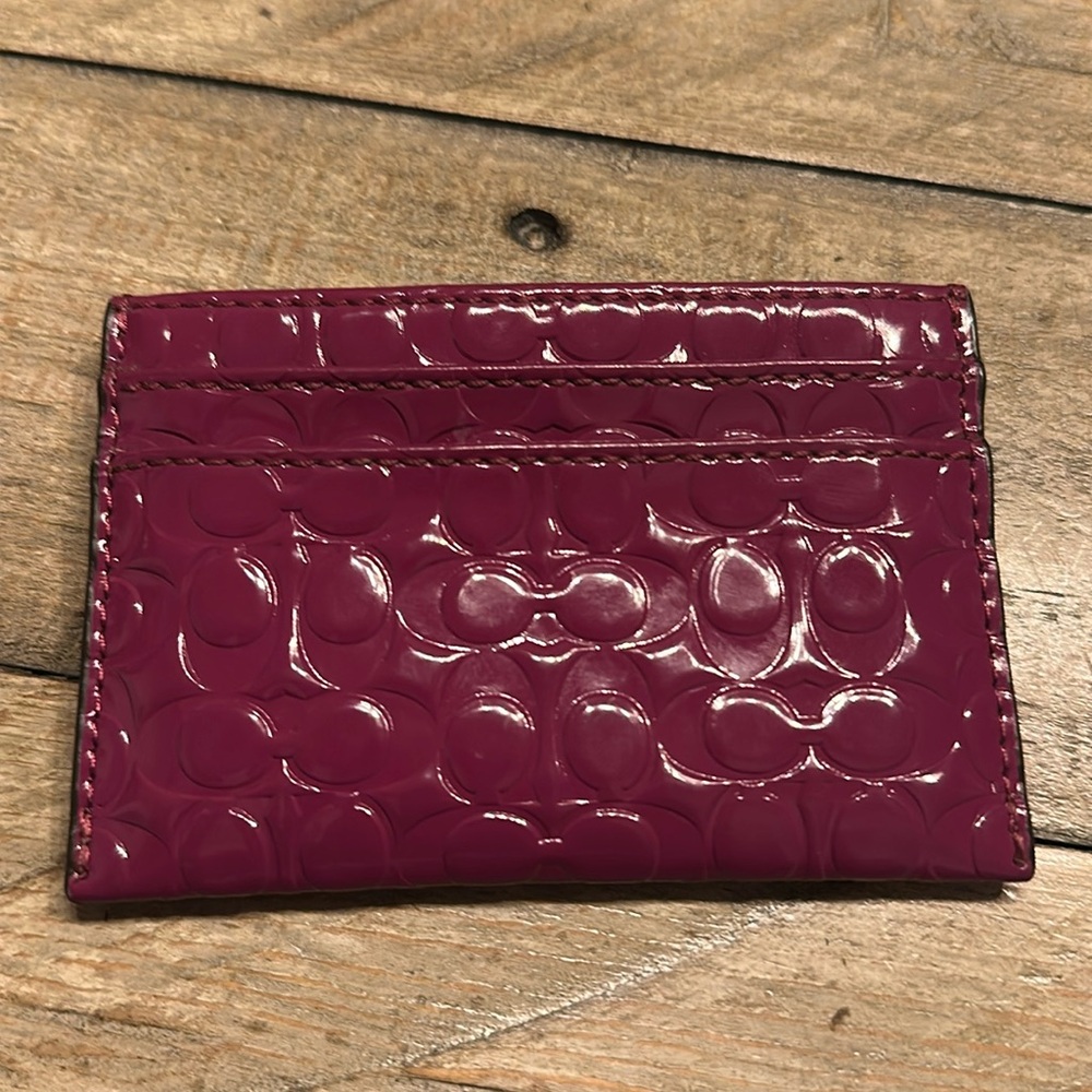 Coach Signature embossed card wallet small purple plum fuchsia. NWT